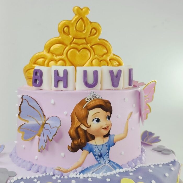 Princess In Crown - Image 4