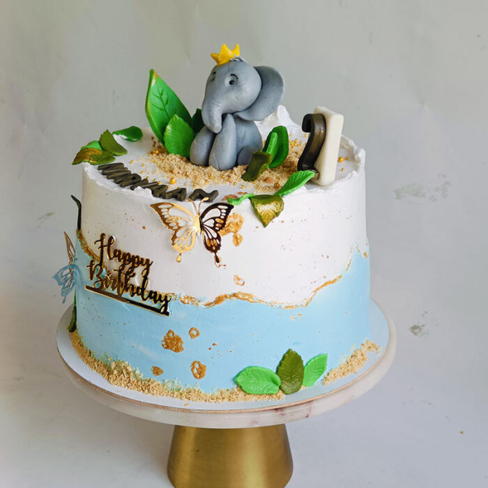 Elephant in Jungle - Image 3