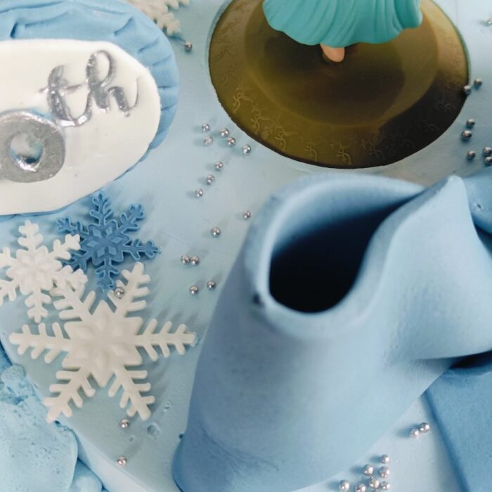 Frozen Doll ELSA - Image 4