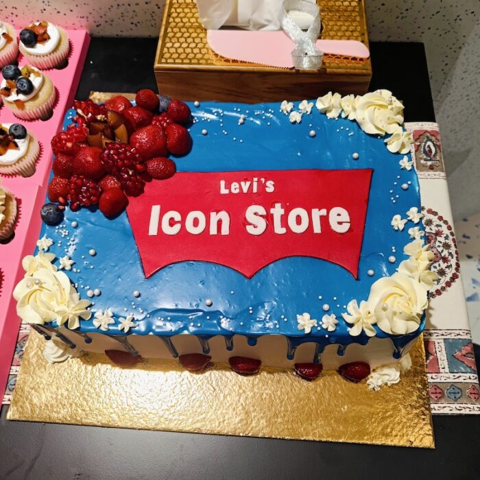 Levi's Icon Store - Image 3
