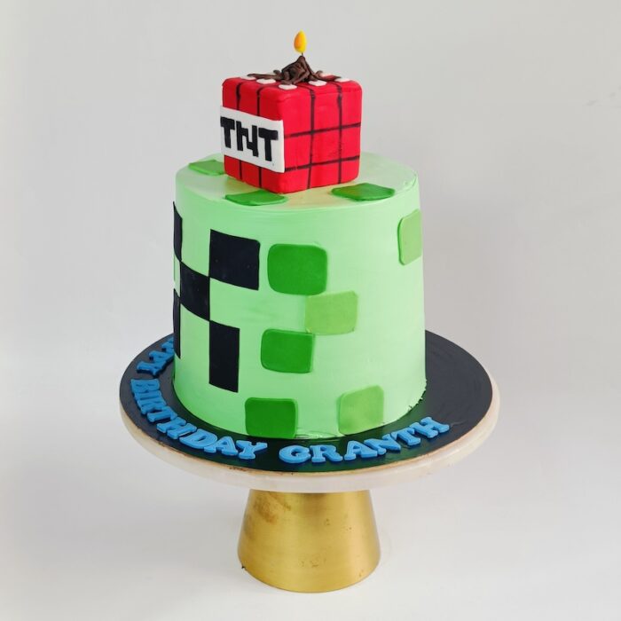 Minecraft TNT Cake - Image 3