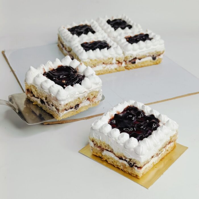 Blueberry Pastry