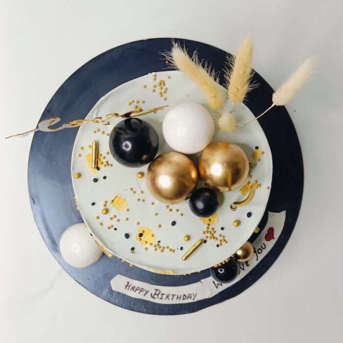 Black & Gold Flocks - Image 2