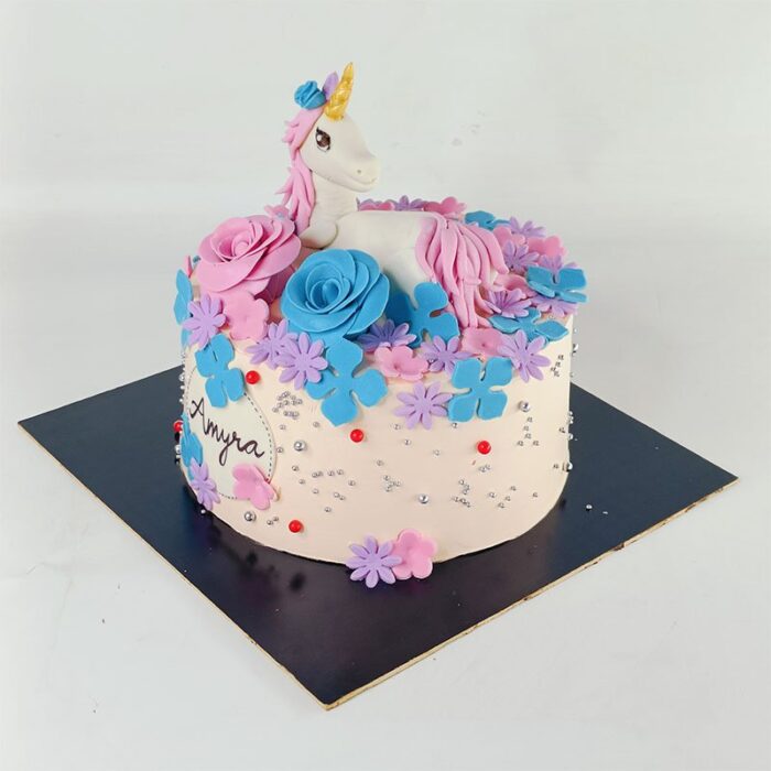 Unicorn & Roses - Image 3